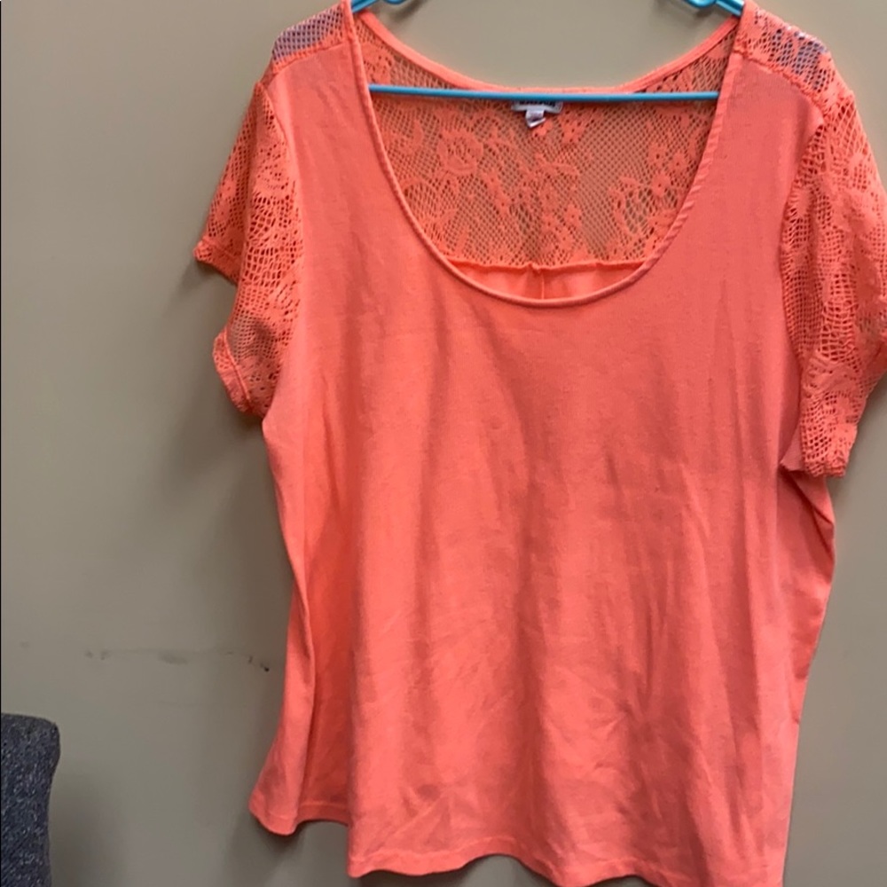 Women’s plus sz 3x dressy T shirt